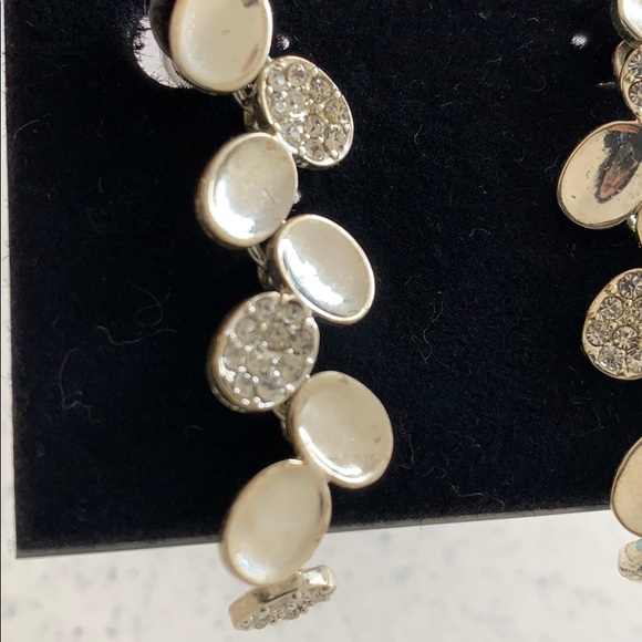 Dangle earrings - Picture 2 of 5